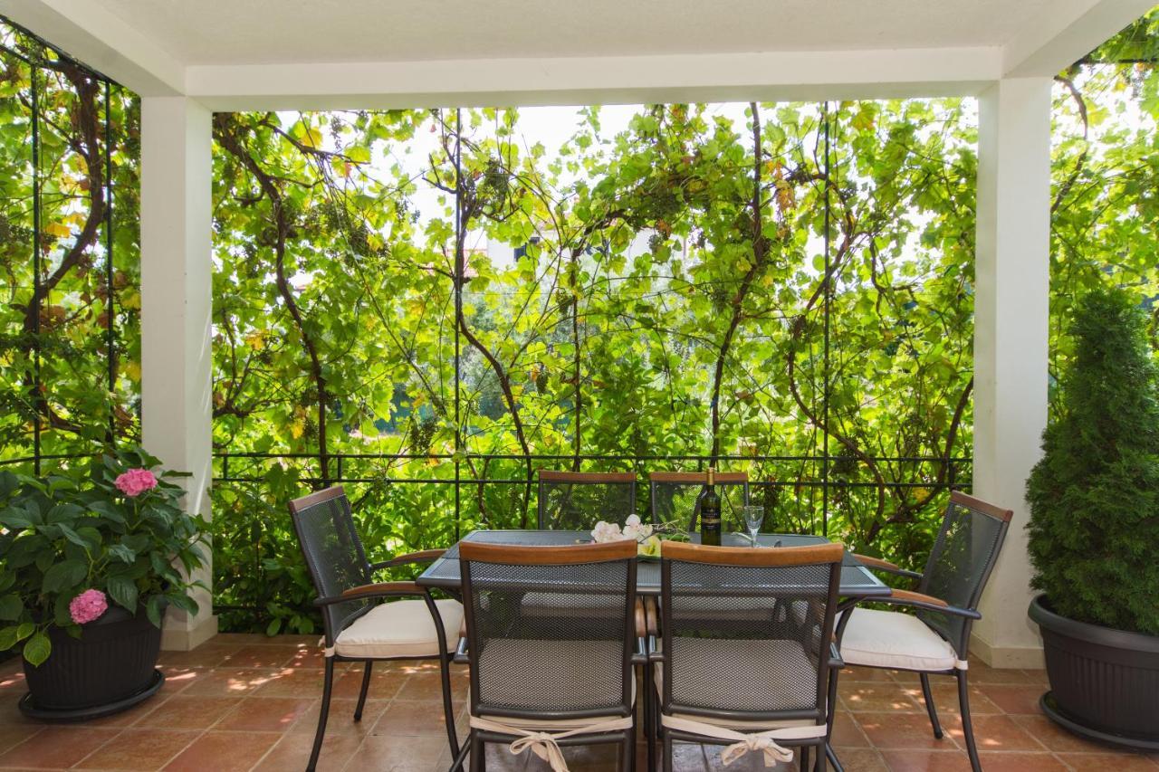 Apartment Lorenzo Trogir Bagian luar foto